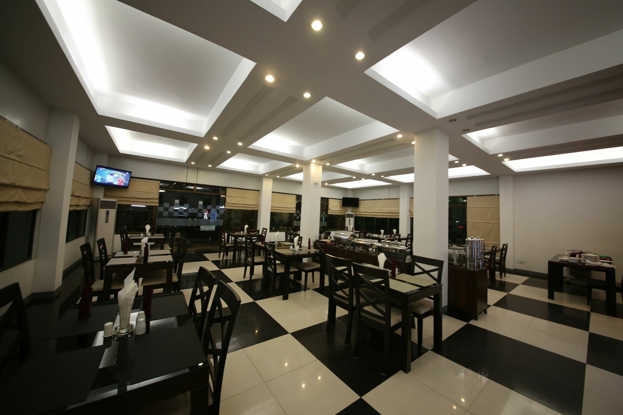Hotel 72 يانغون المظهر الخارجي الصورة