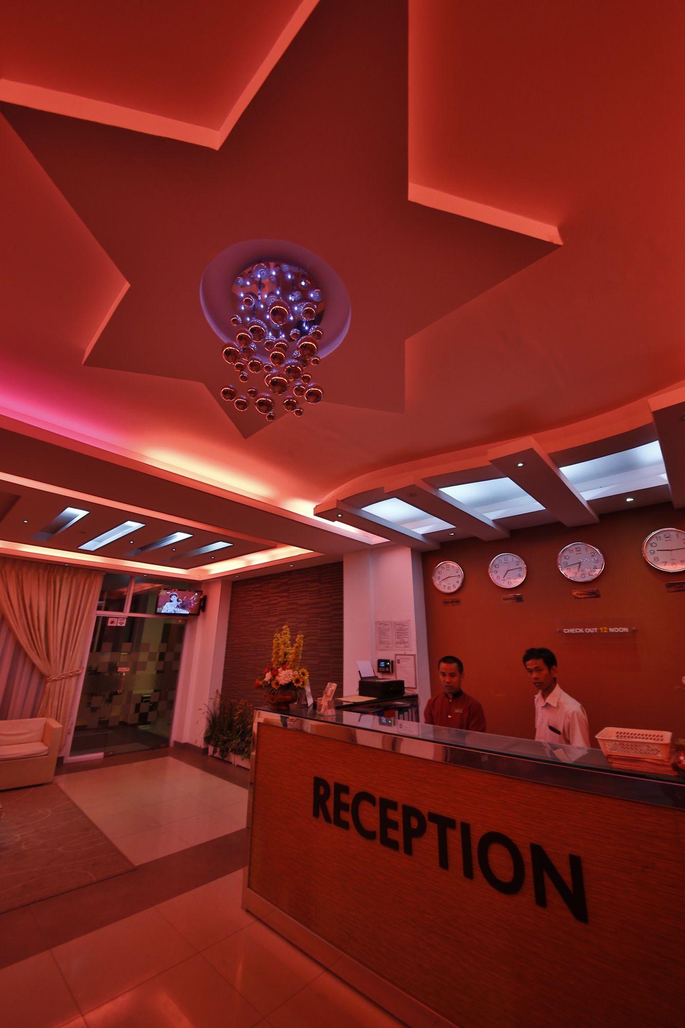 Hotel 72 يانغون المظهر الخارجي الصورة
