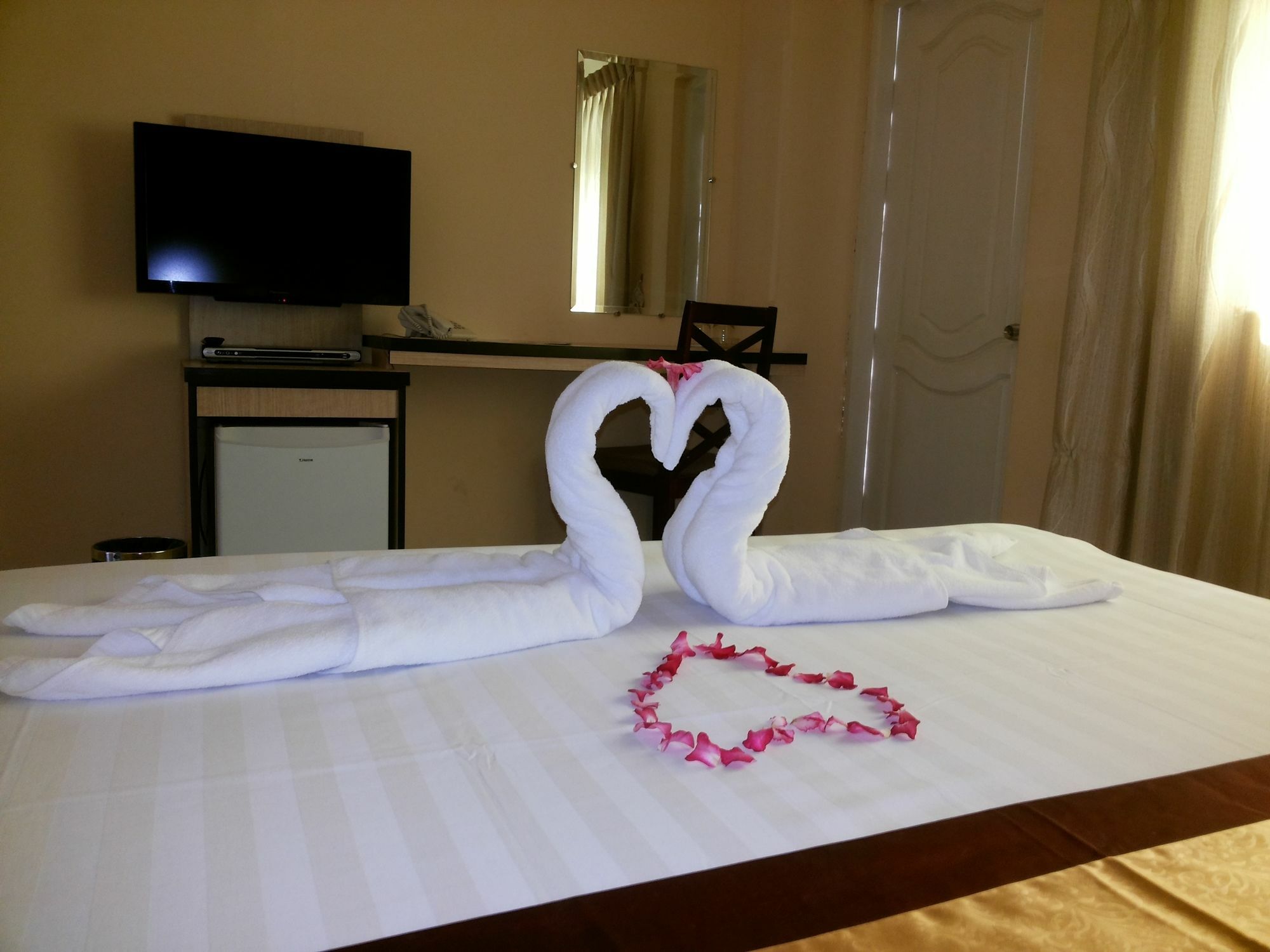 Hotel 72 يانغون المظهر الخارجي الصورة