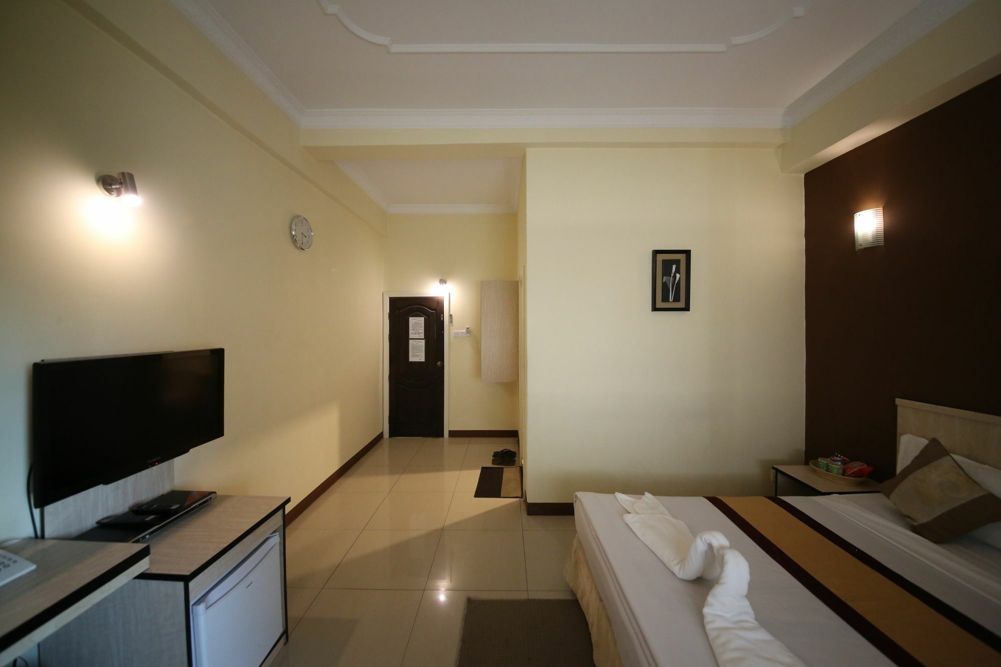 Hotel 72 يانغون المظهر الخارجي الصورة