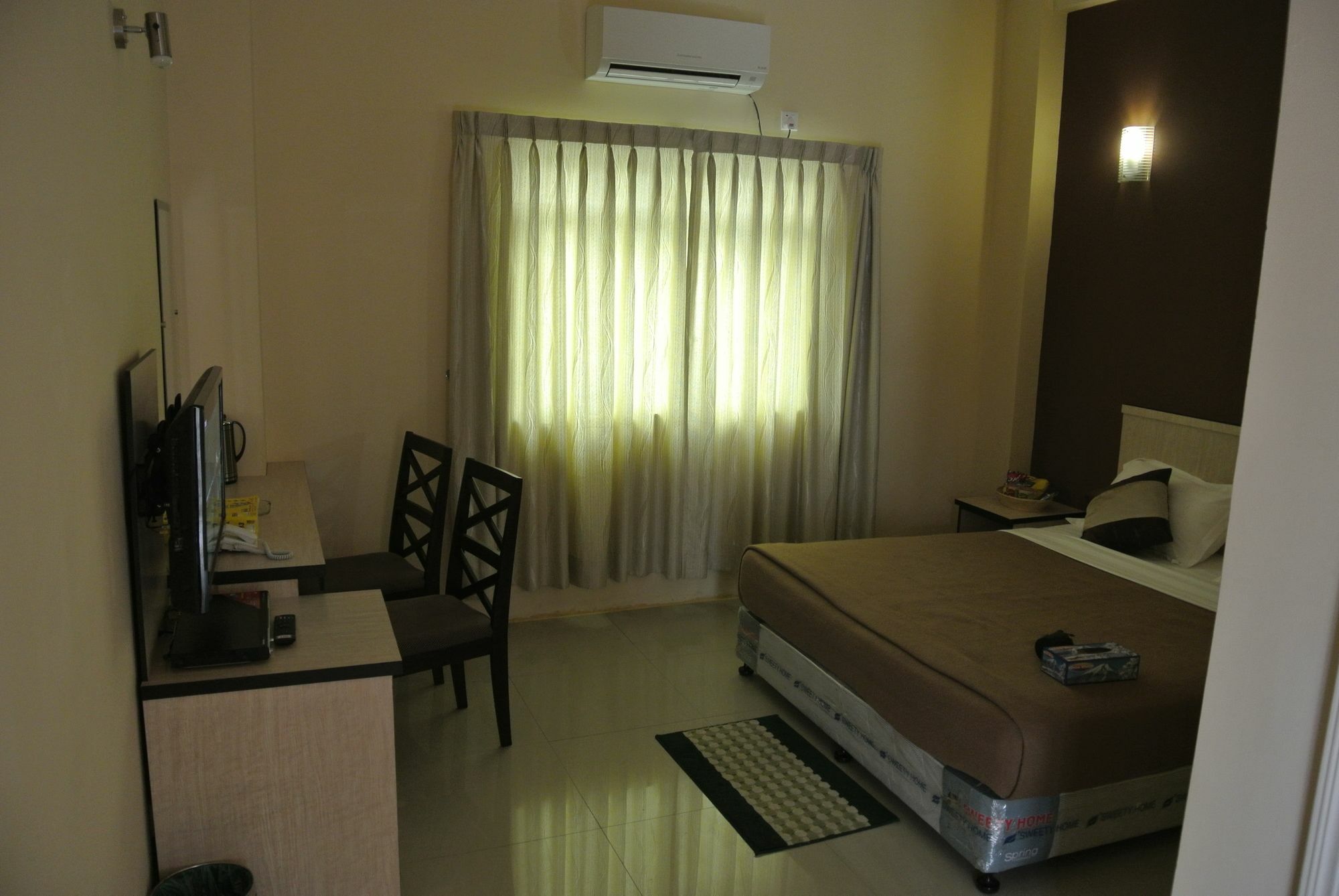 Hotel 72 يانغون المظهر الخارجي الصورة