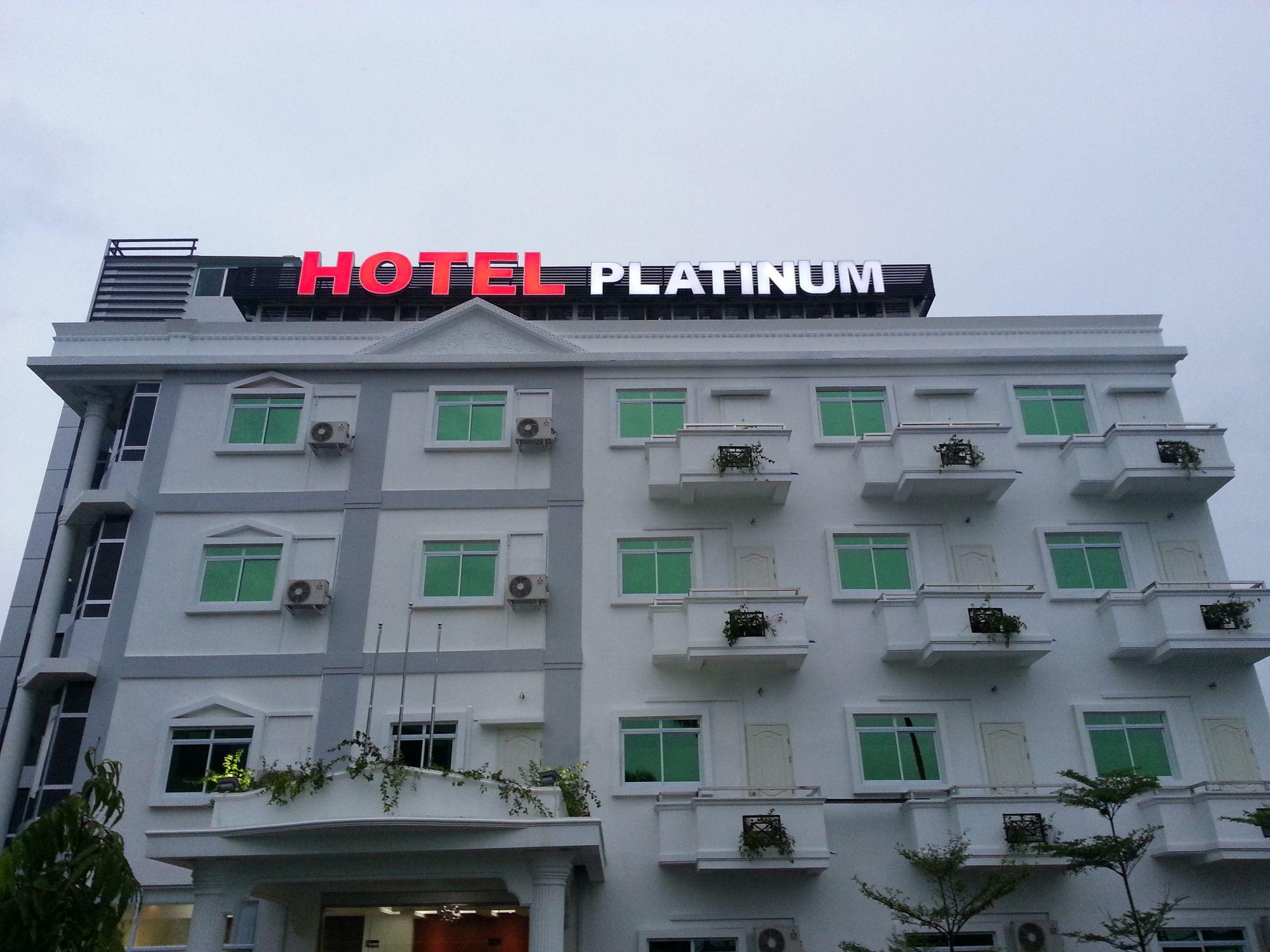 Hotel 72 يانغون المظهر الخارجي الصورة