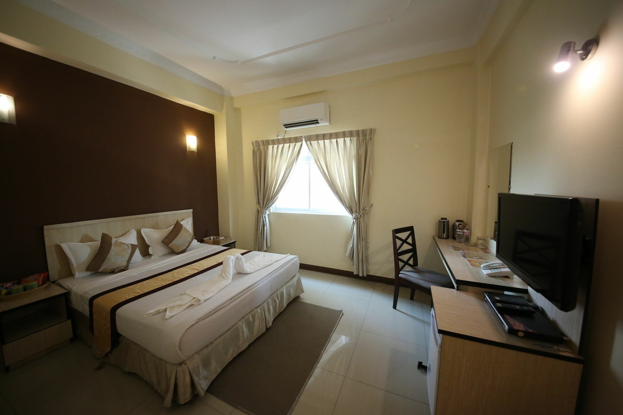 Hotel 72 يانغون المظهر الخارجي الصورة